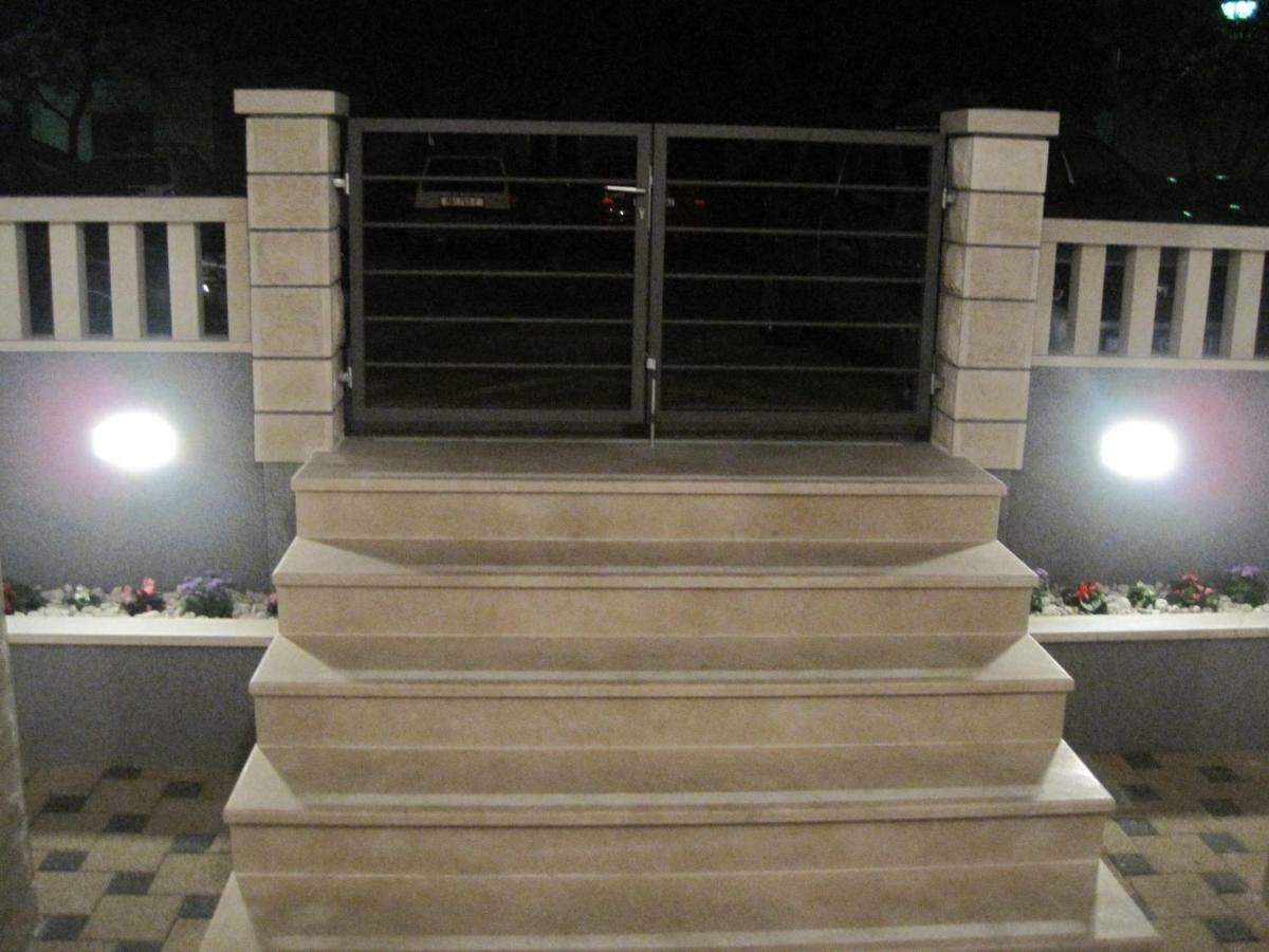 Dariana Appartement Makarska Buitenkant foto