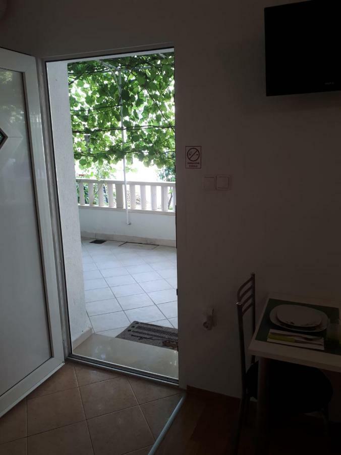 Dariana Appartement Makarska Buitenkant foto