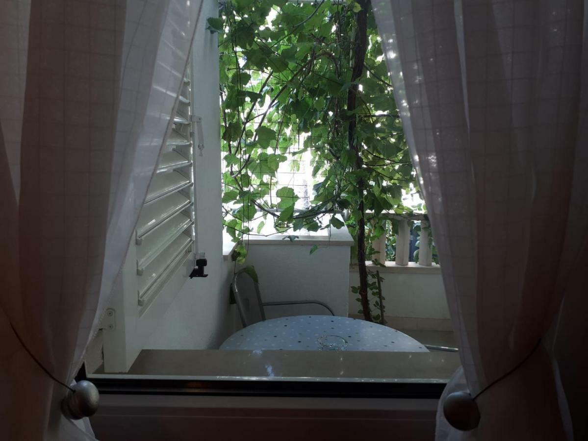 Dariana Appartement Makarska Buitenkant foto